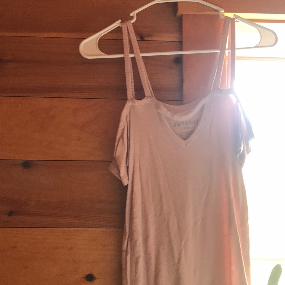 AEO off the shoulder pink top